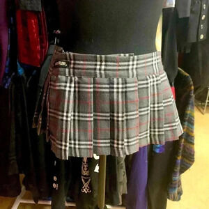 Hustler gray, super mini skirt